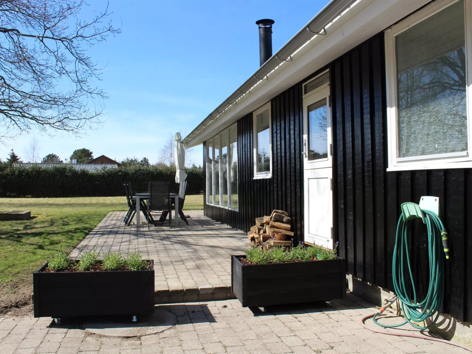 "Elly" - 1km from the sea-Buiten