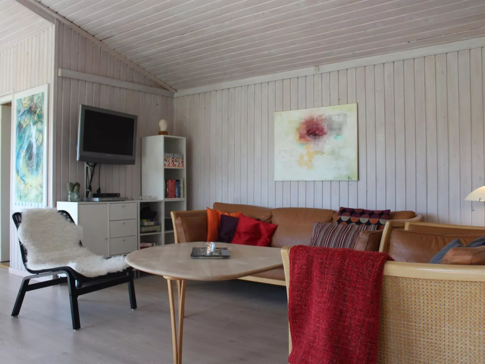 "Elly" - 1km from the sea-Binnen