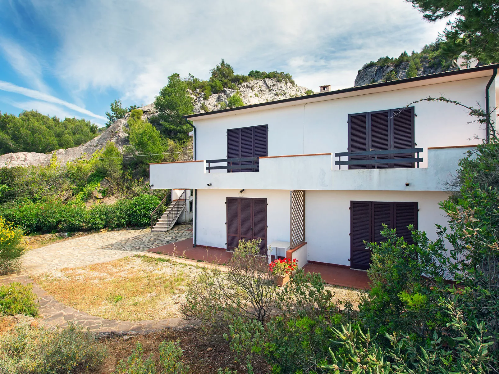 La Roccia-Buiten