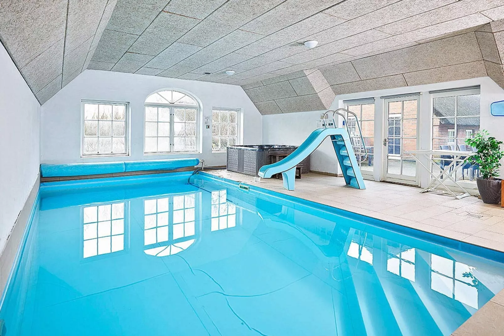 18 persoons vakantie huis in Ulfborg-Zwembad