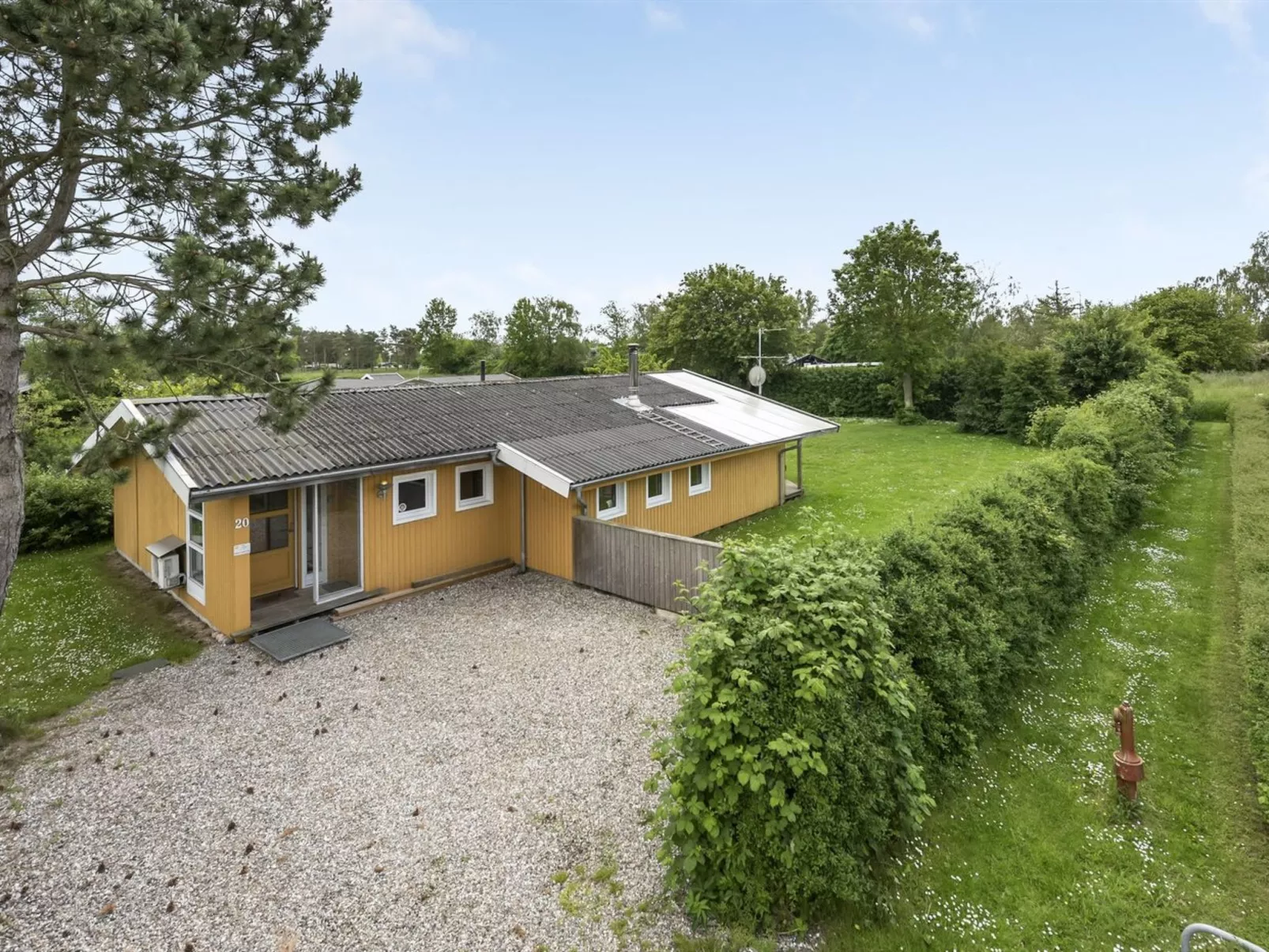 "Virpi" - 400m from the sea-Buiten