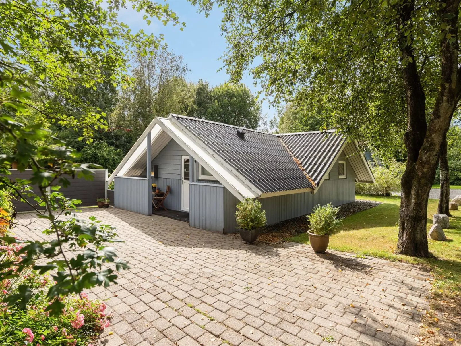 "Liljana" - 30km from the sea-Binnen