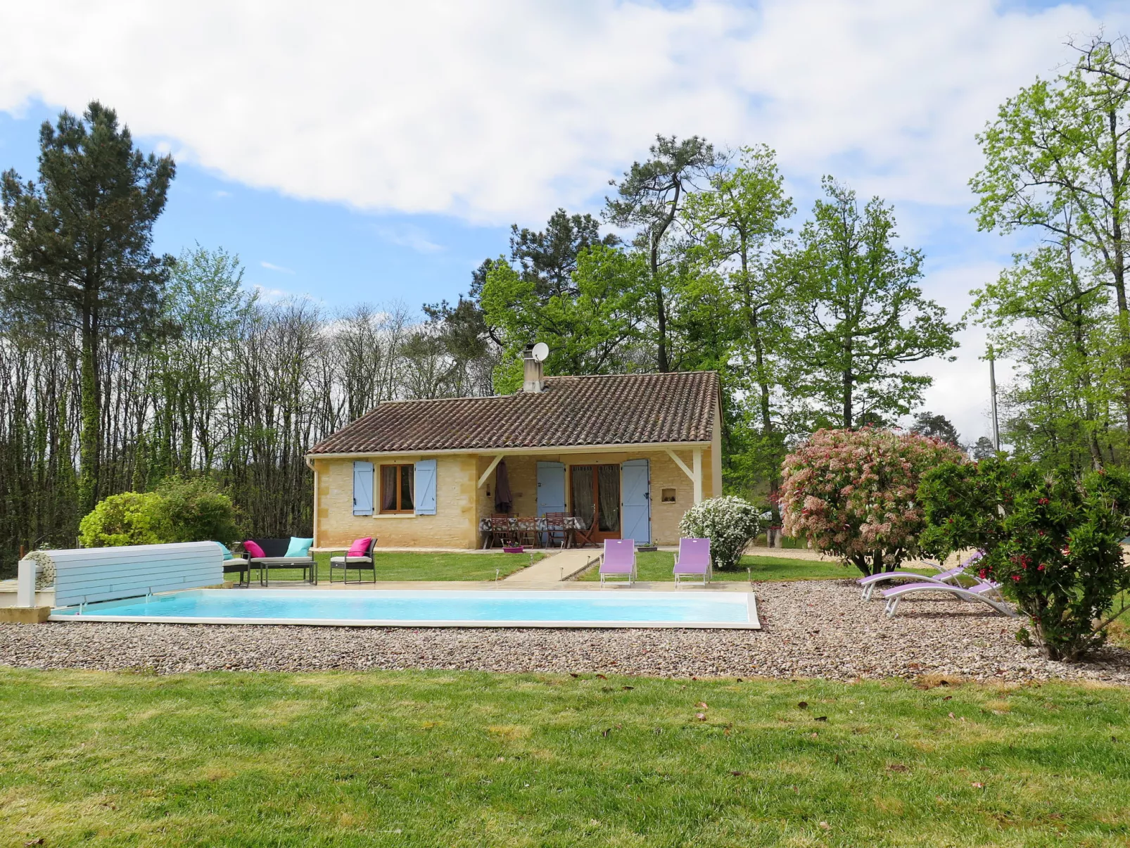 Au Cayroux-Buiten
