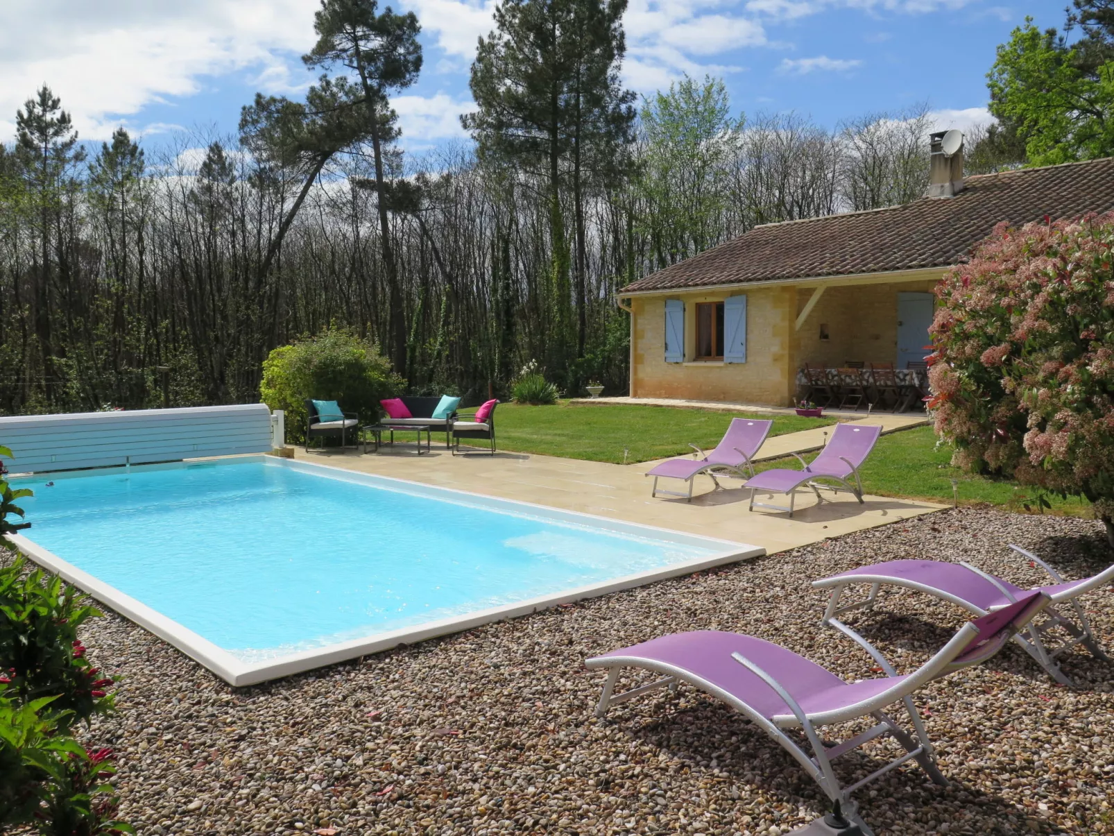 Au Cayroux-Buiten