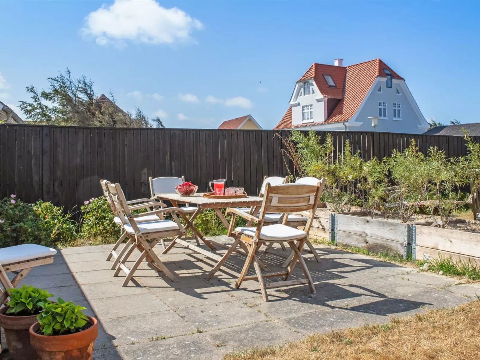 "Bruse" - 125m from the sea-Binnen