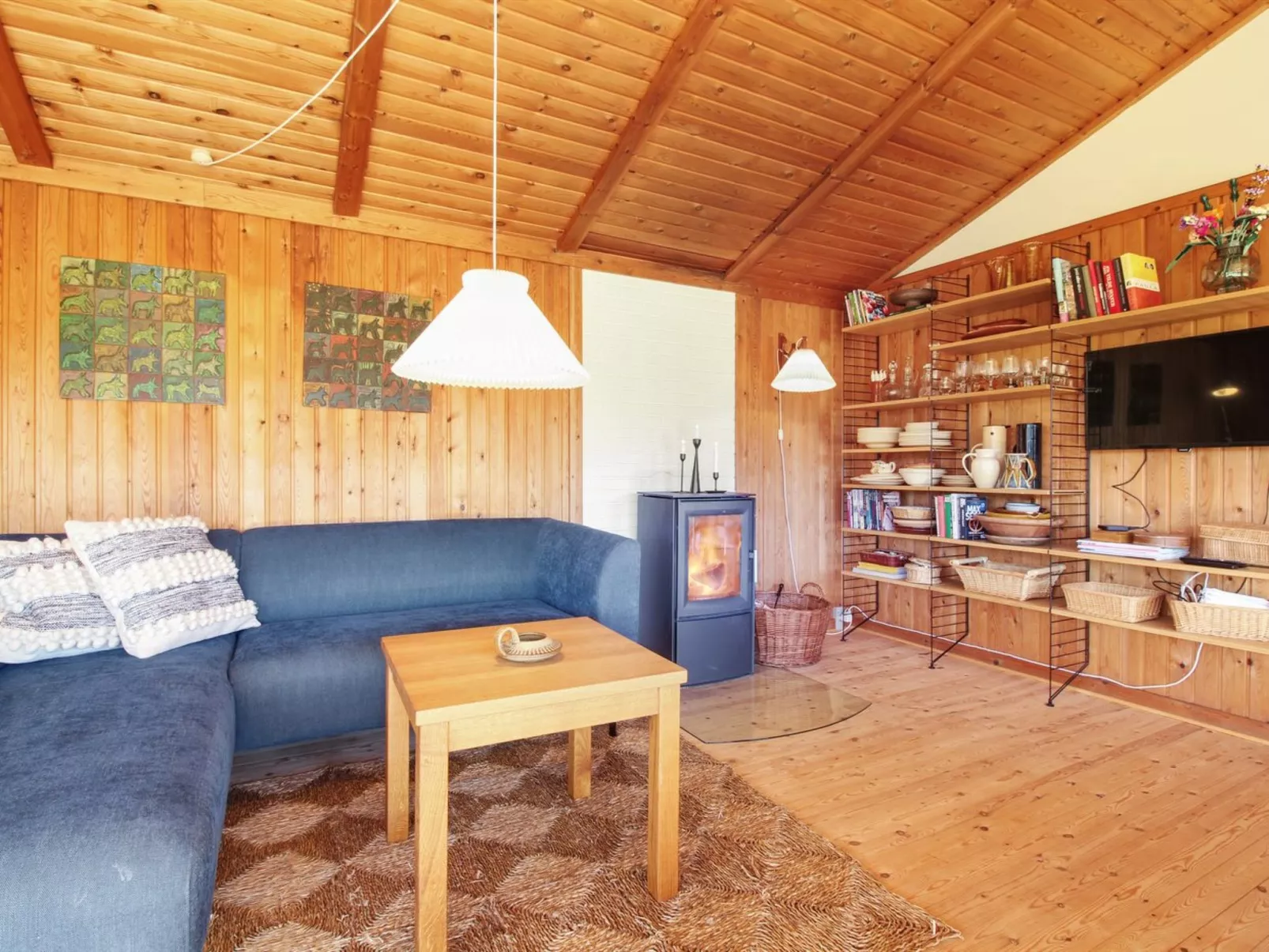 "Nestori" - 950m from the sea-Binnen