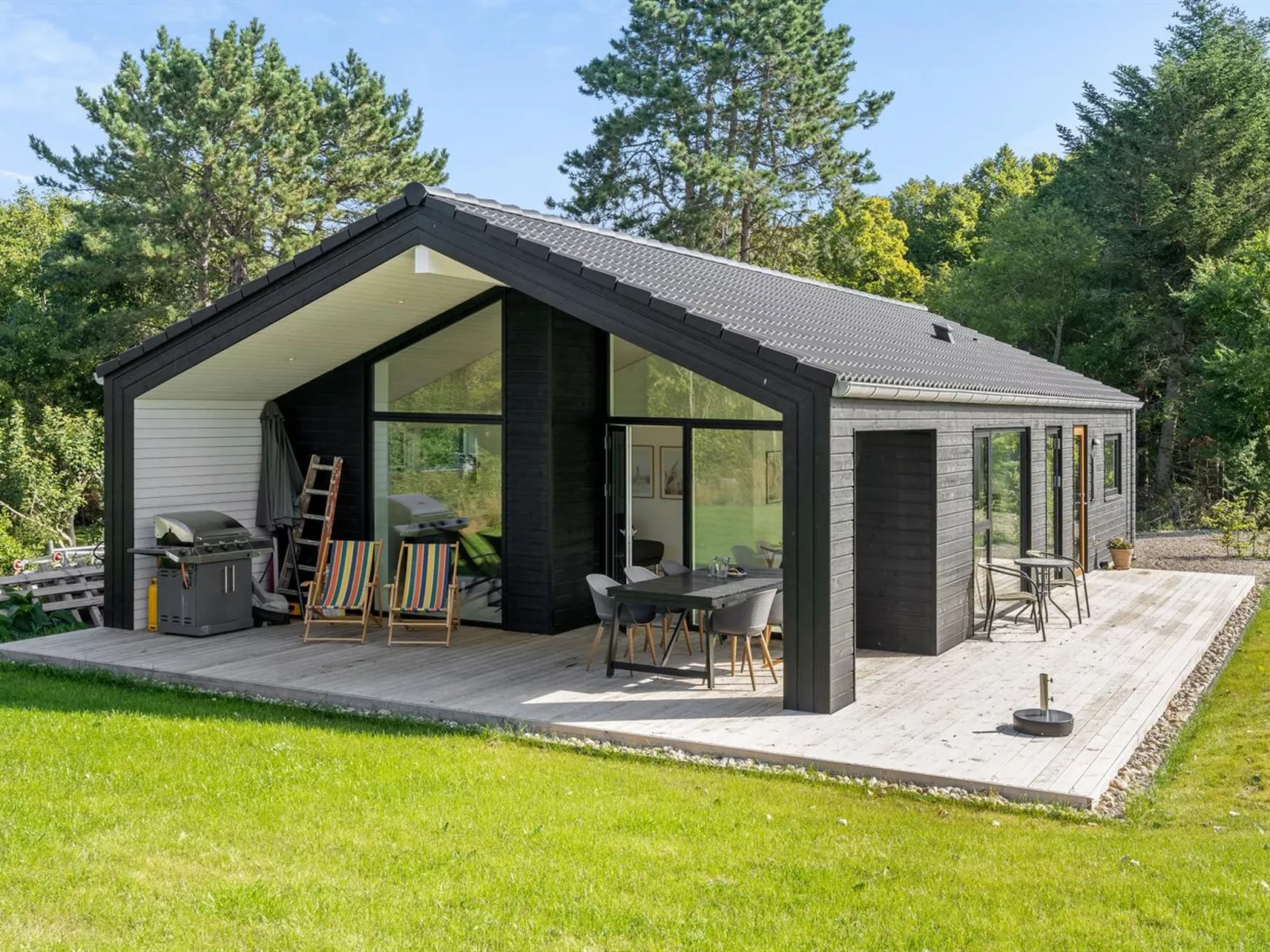 "Jord" - 1.4km from the sea-Buiten