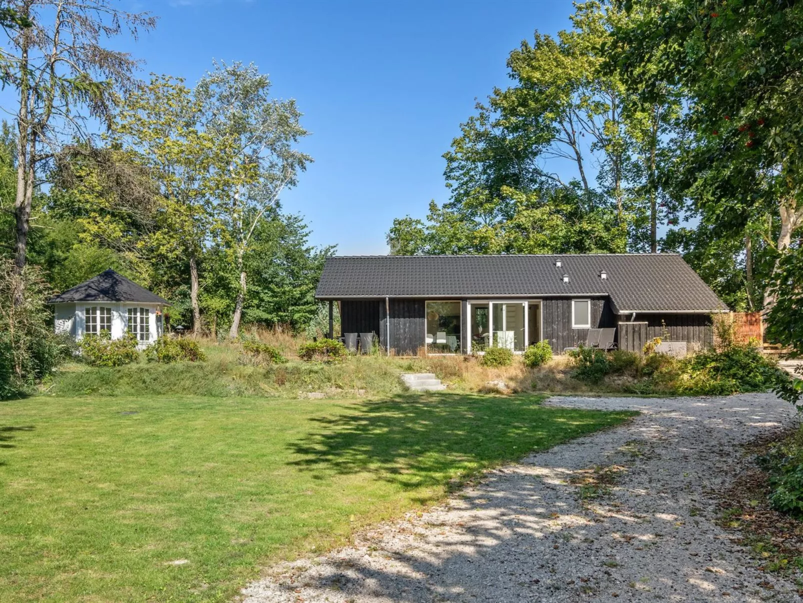 "Thora" - 800m from the sea-Buiten