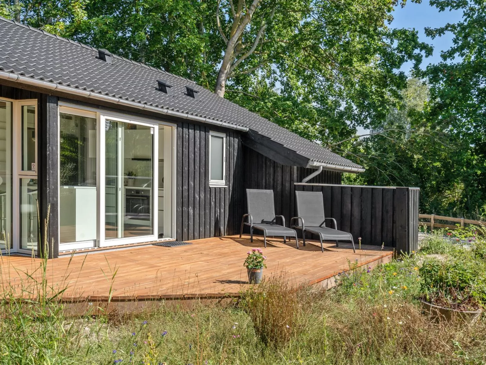 "Thora" - 800m from the sea-Binnen