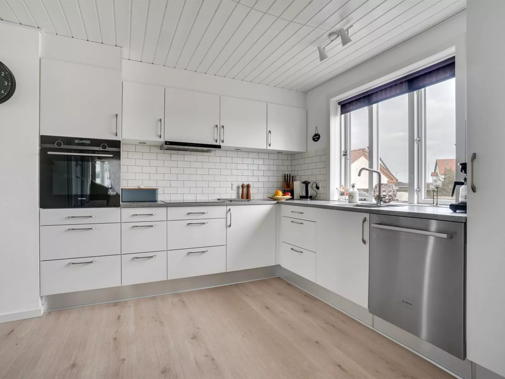 "Thilla" - 100m from the sea