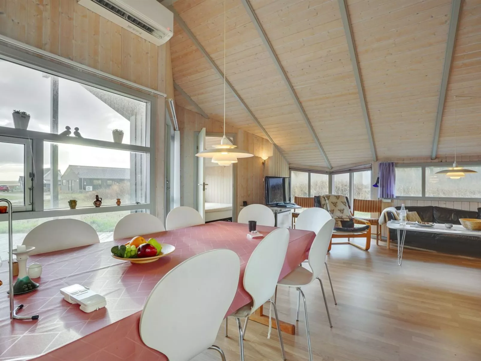 "Mimo" - 150m from the sea-Binnen