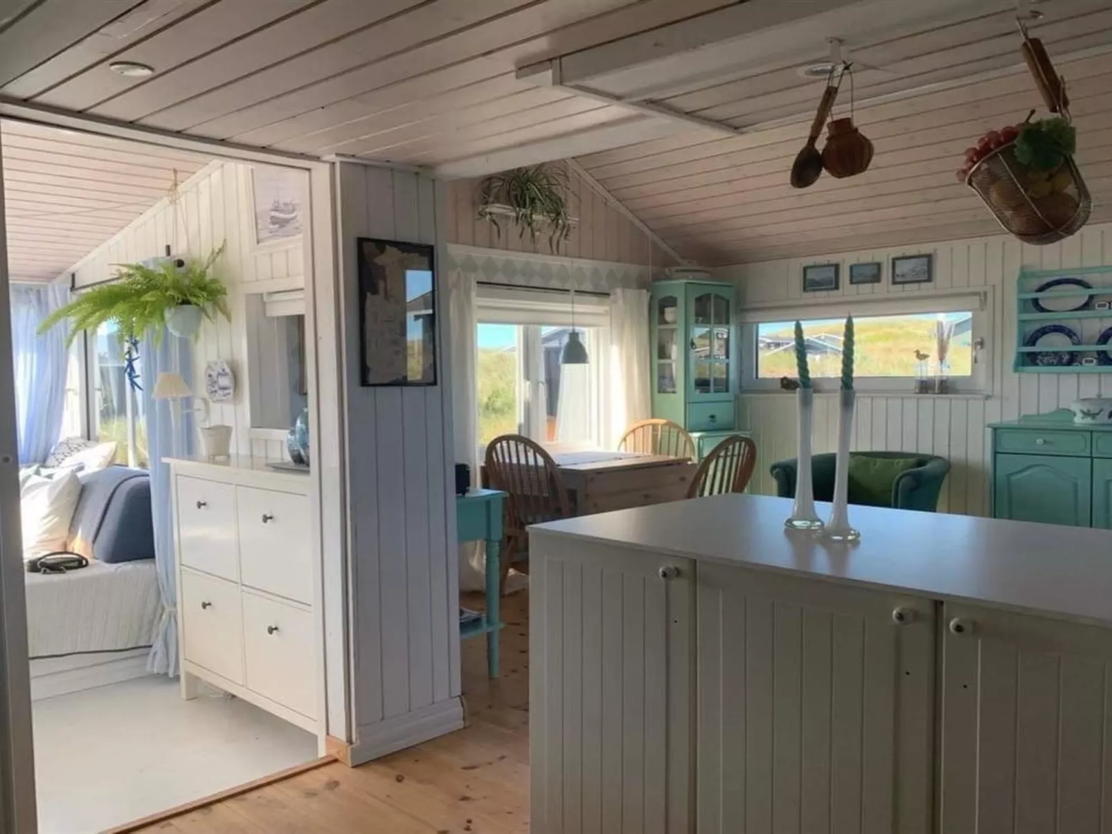 "Aruna" - 200m from the sea-Binnen