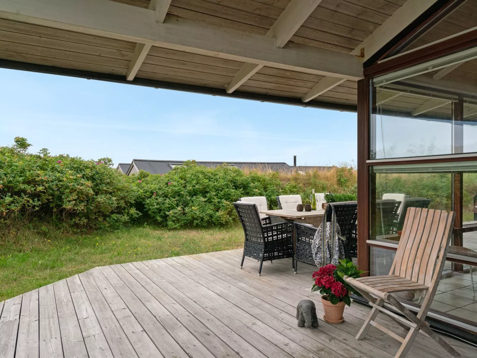 "Danica" - 175m from the sea-Buiten