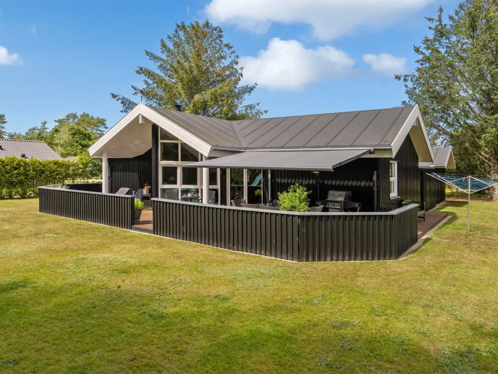 "Talula" - 350m from the sea-Buiten