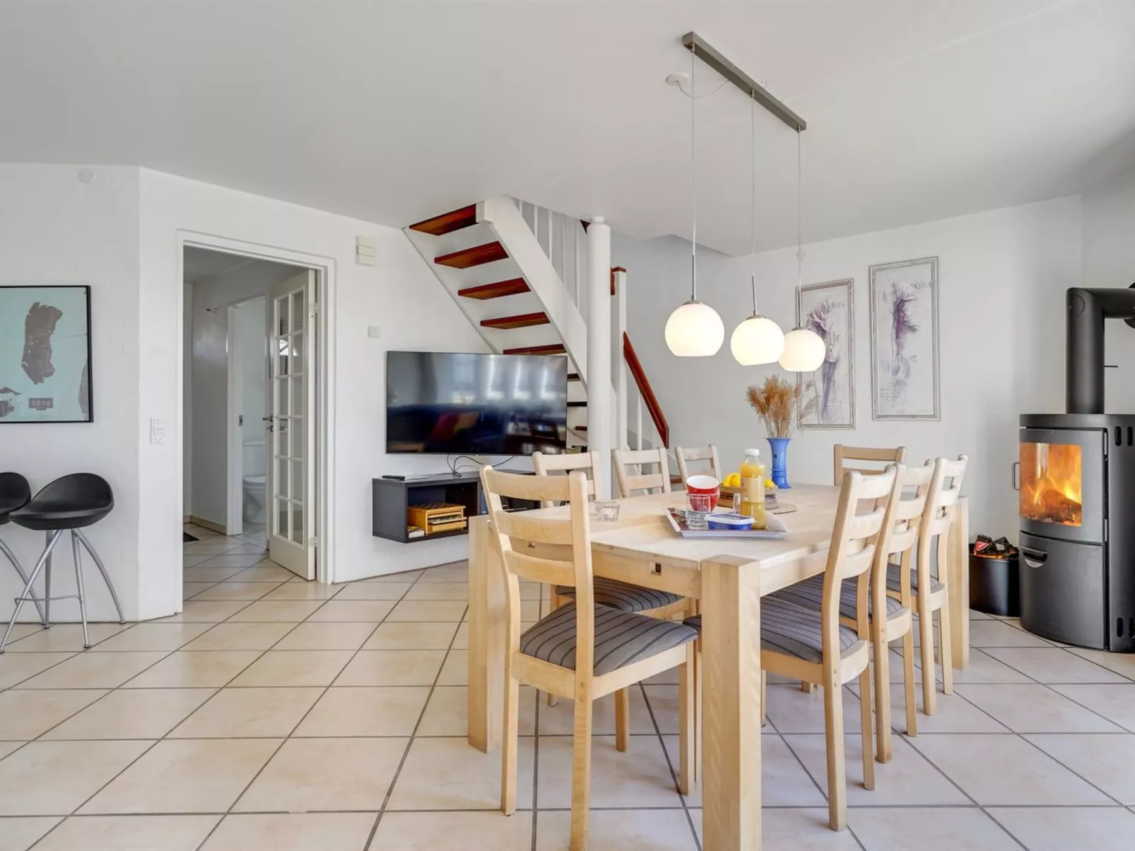 "Langsom" - 100m from the sea-Binnen