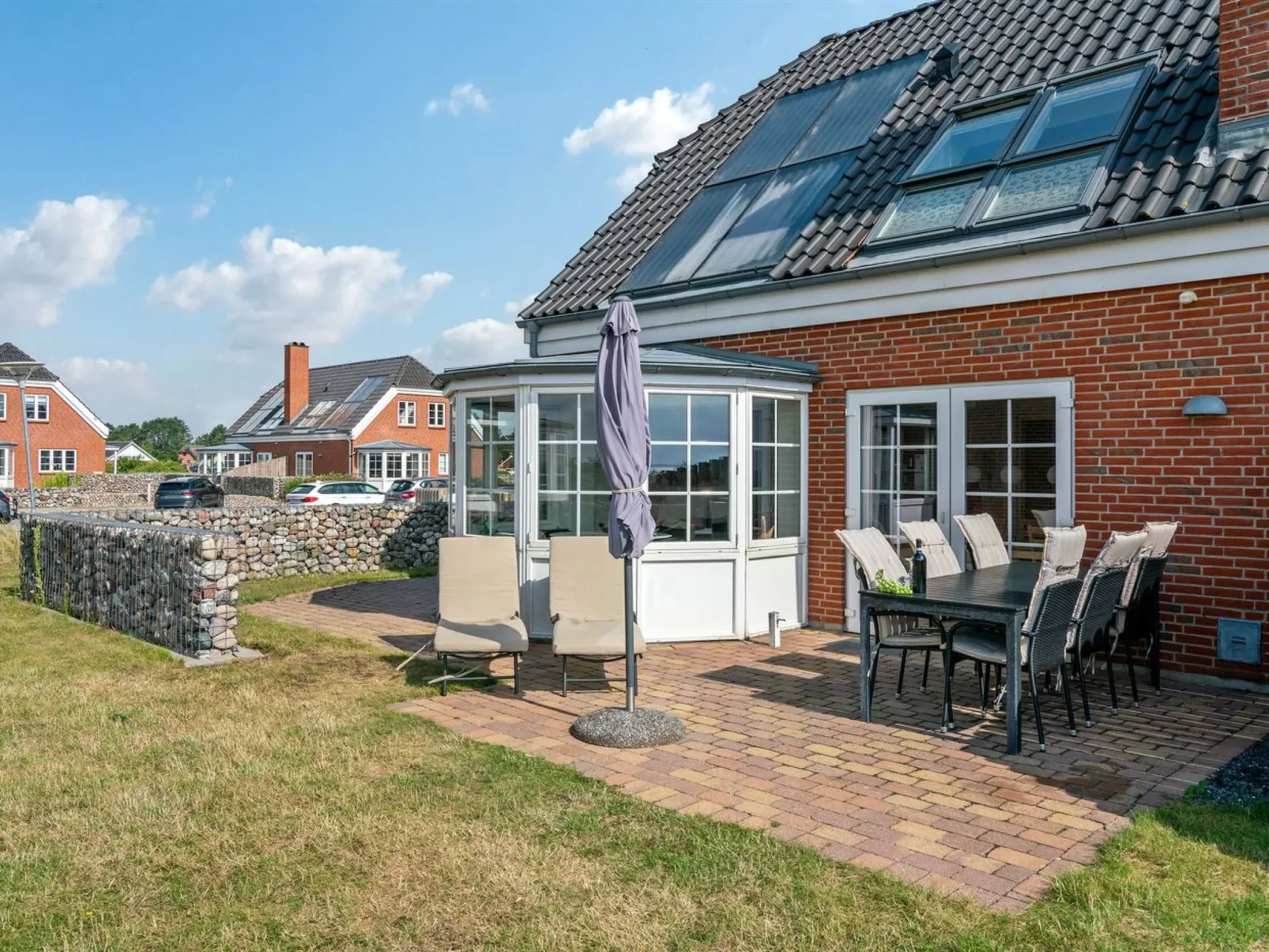"Langsom" - 100m from the sea-Buiten