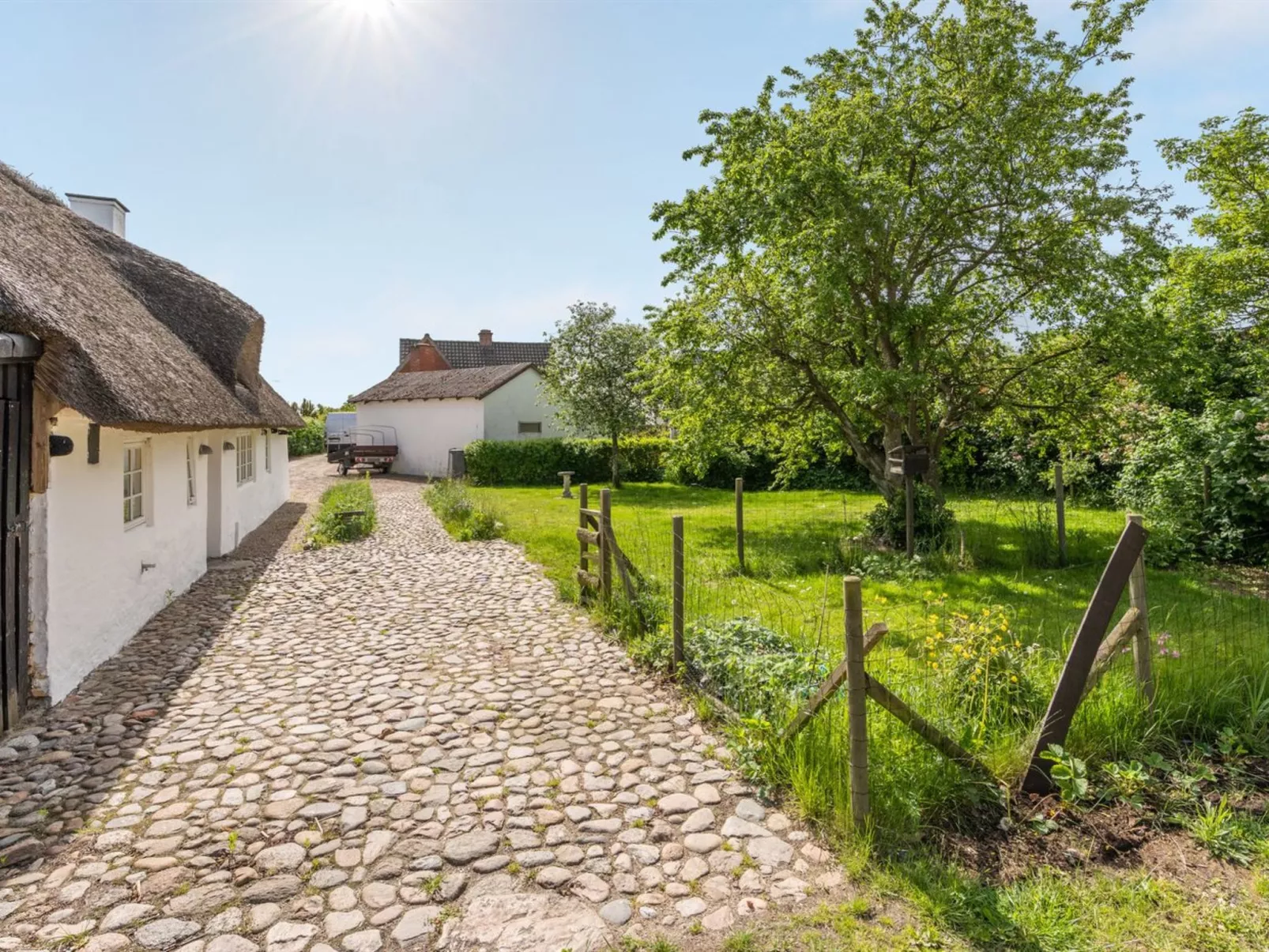 "Faik" - 650m from the sea-Buiten