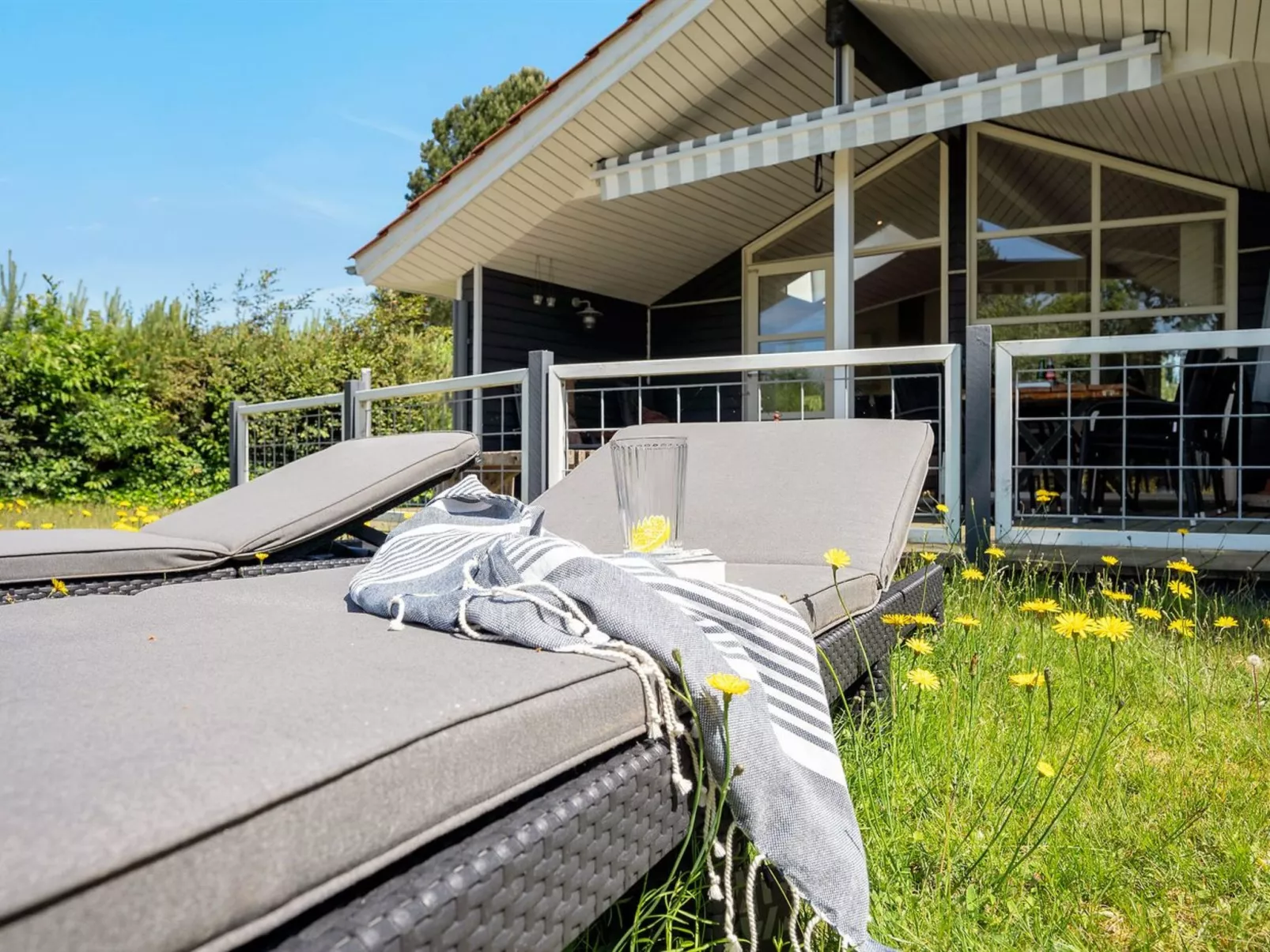 "Waltraud" - 500m from the sea-Buiten