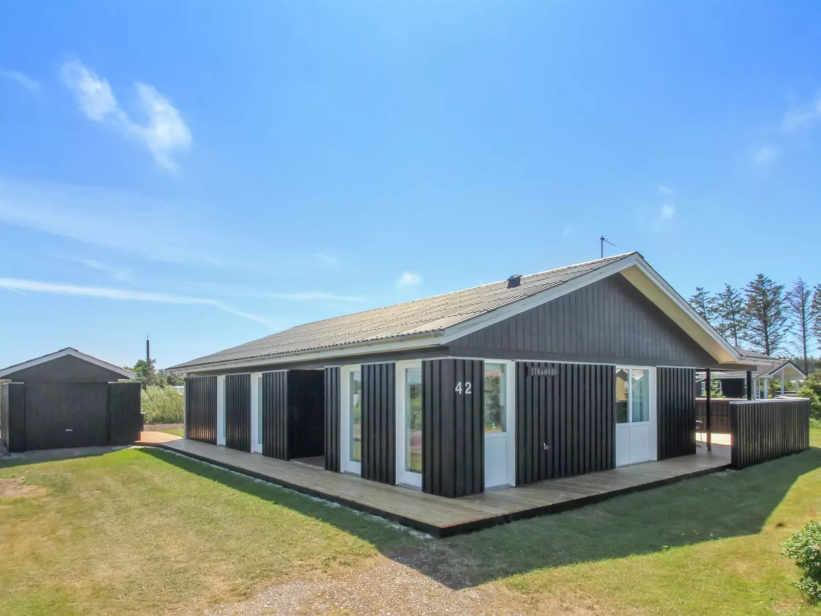 "Dome" - 750m from the sea-Buiten