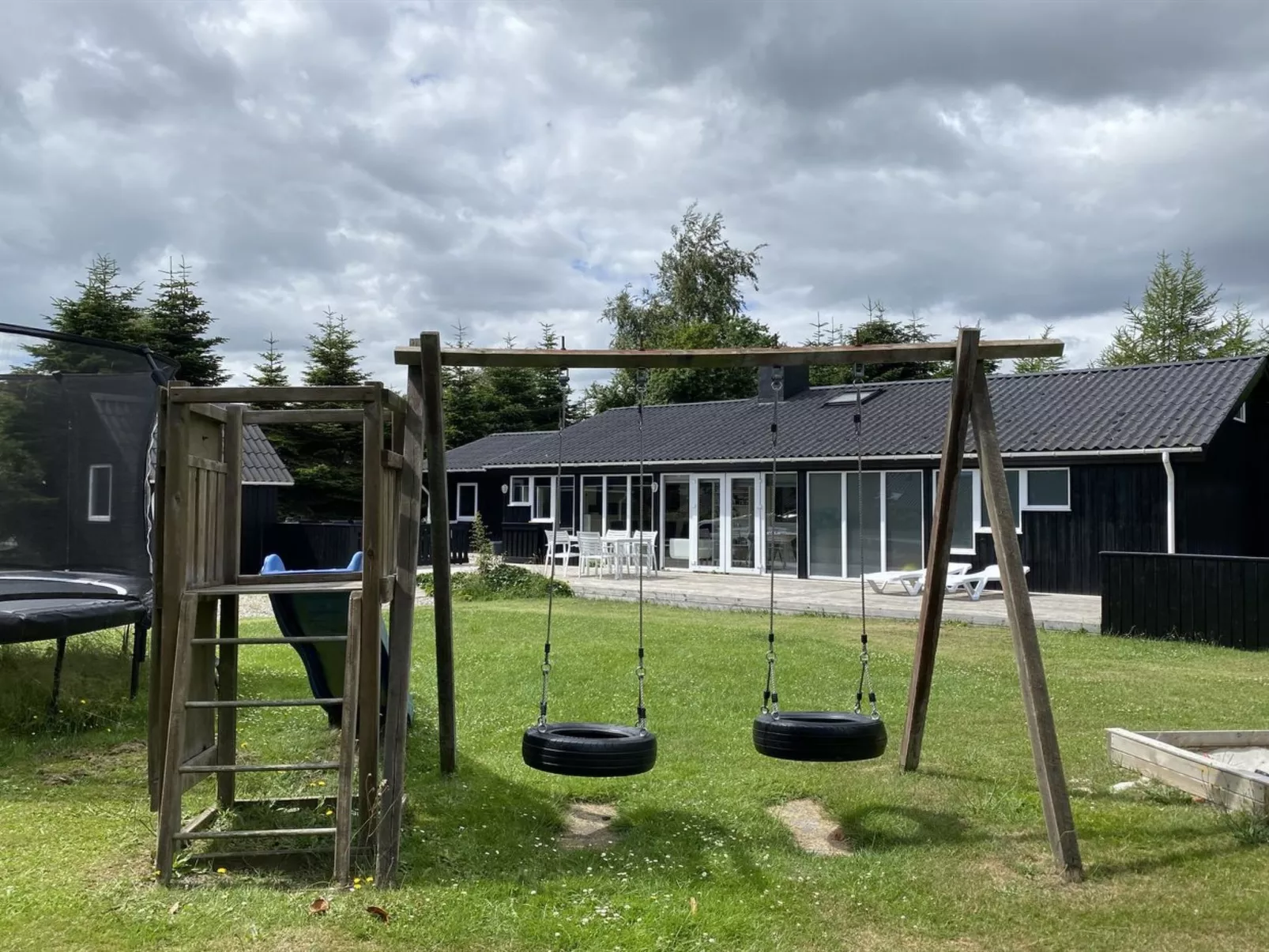 "Hallveig" - 1.1km from the sea-Binnen