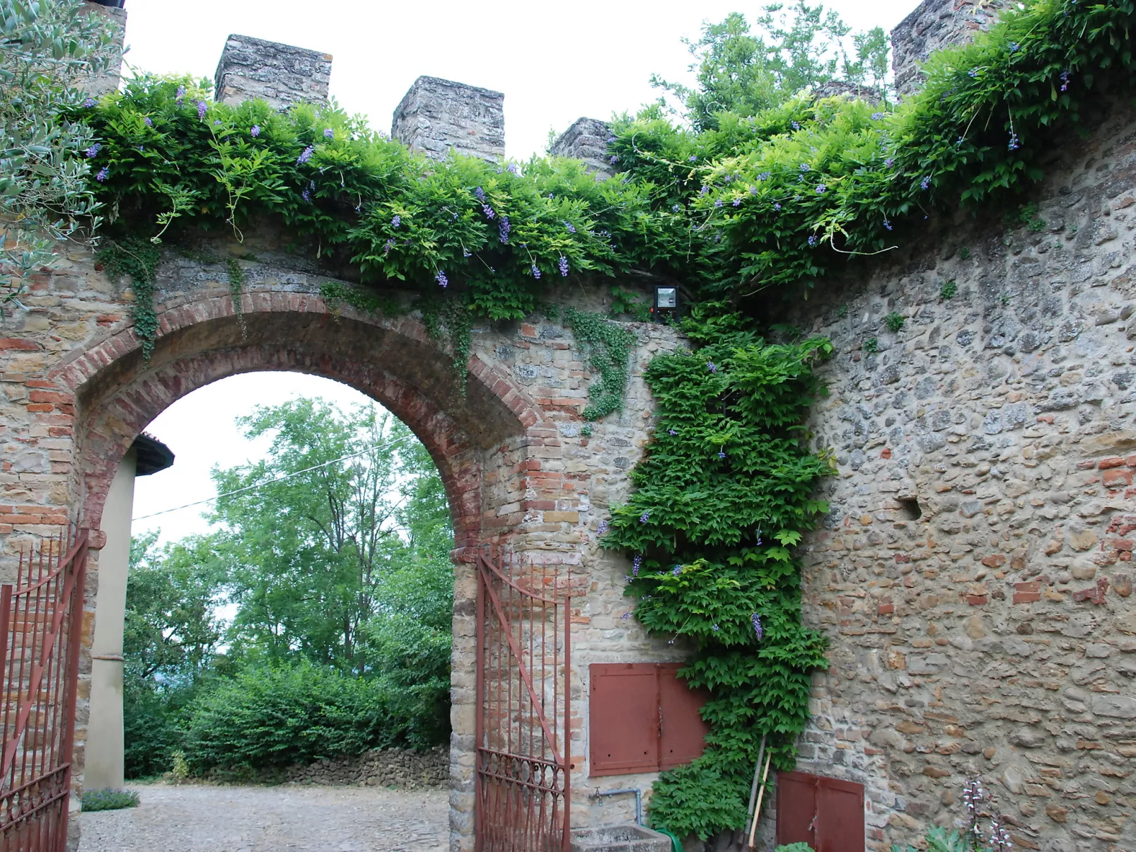 Castello di Magnano-Buiten