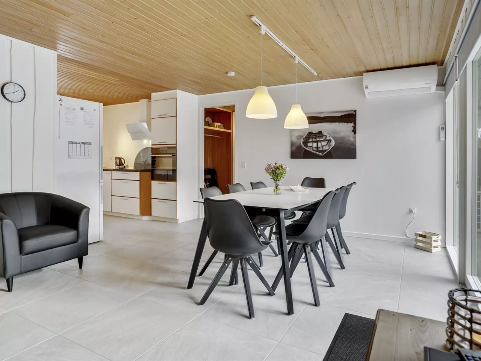 "Sverker" - 300m from the sea-Binnen