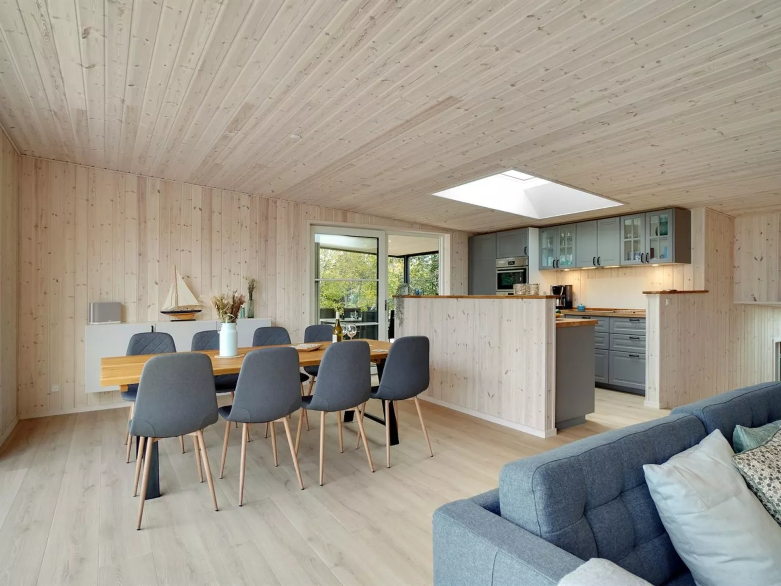 "Engli" - 90m from the sea-Binnen
