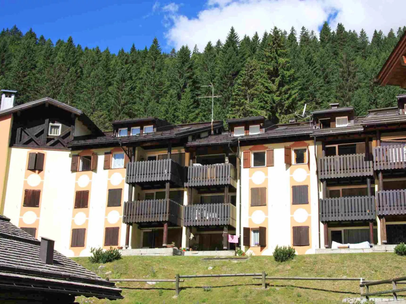 Fienili di Brenta 13-Buiten