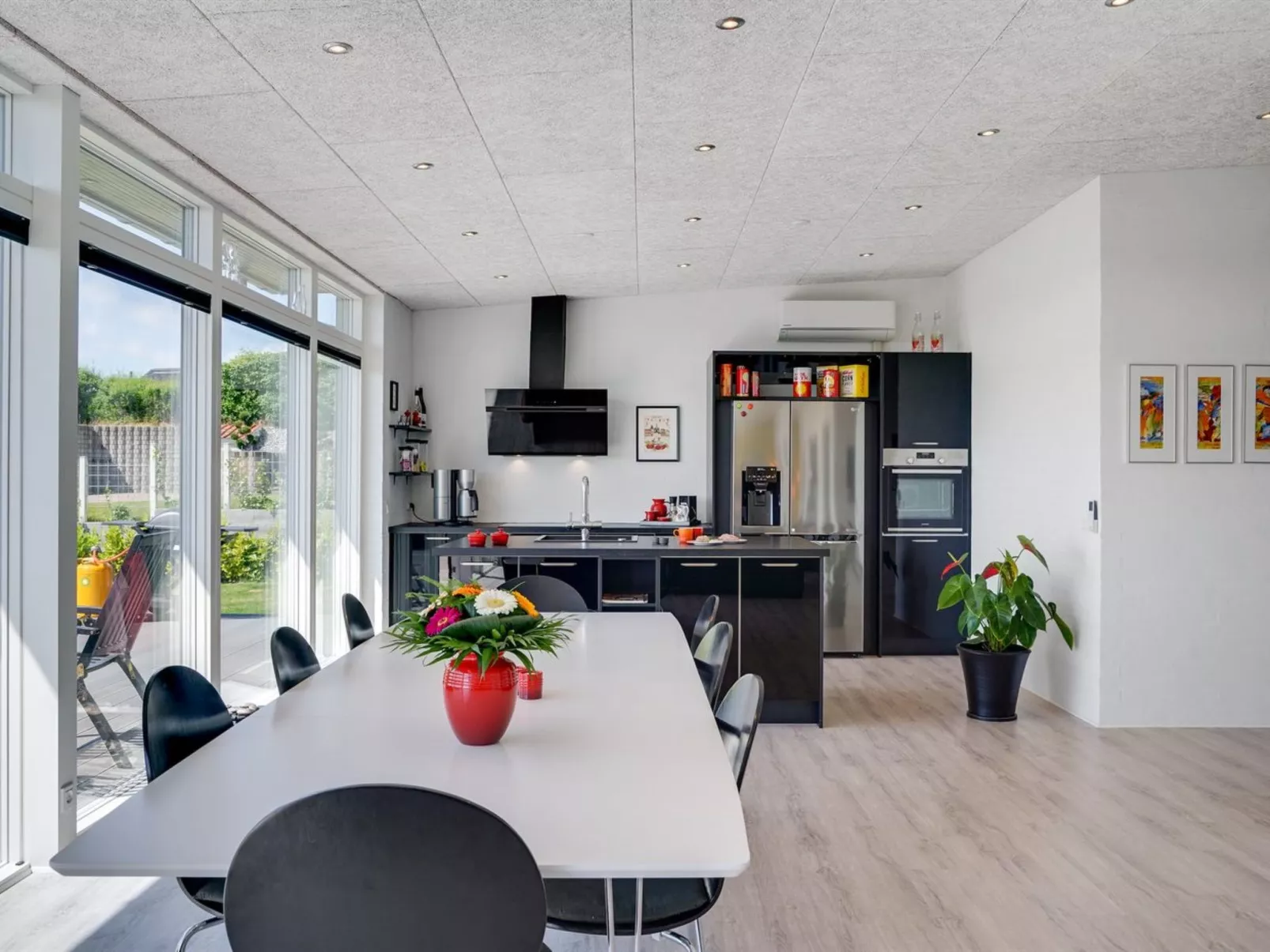 "Jadara" - 200m from the sea-Binnen