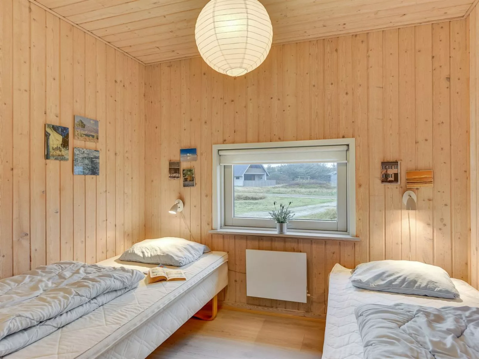 "Janni" - 250m from the sea-Binnen