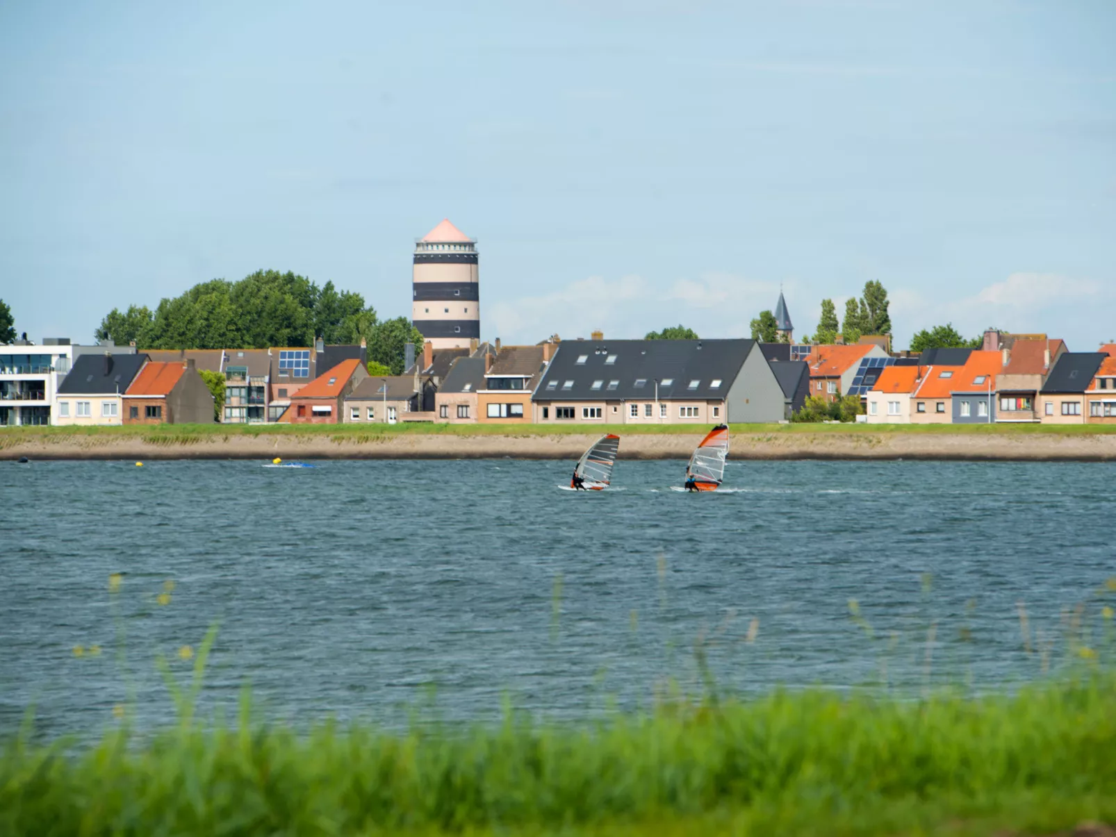 Vosseslag I sunny apartment-Buiten