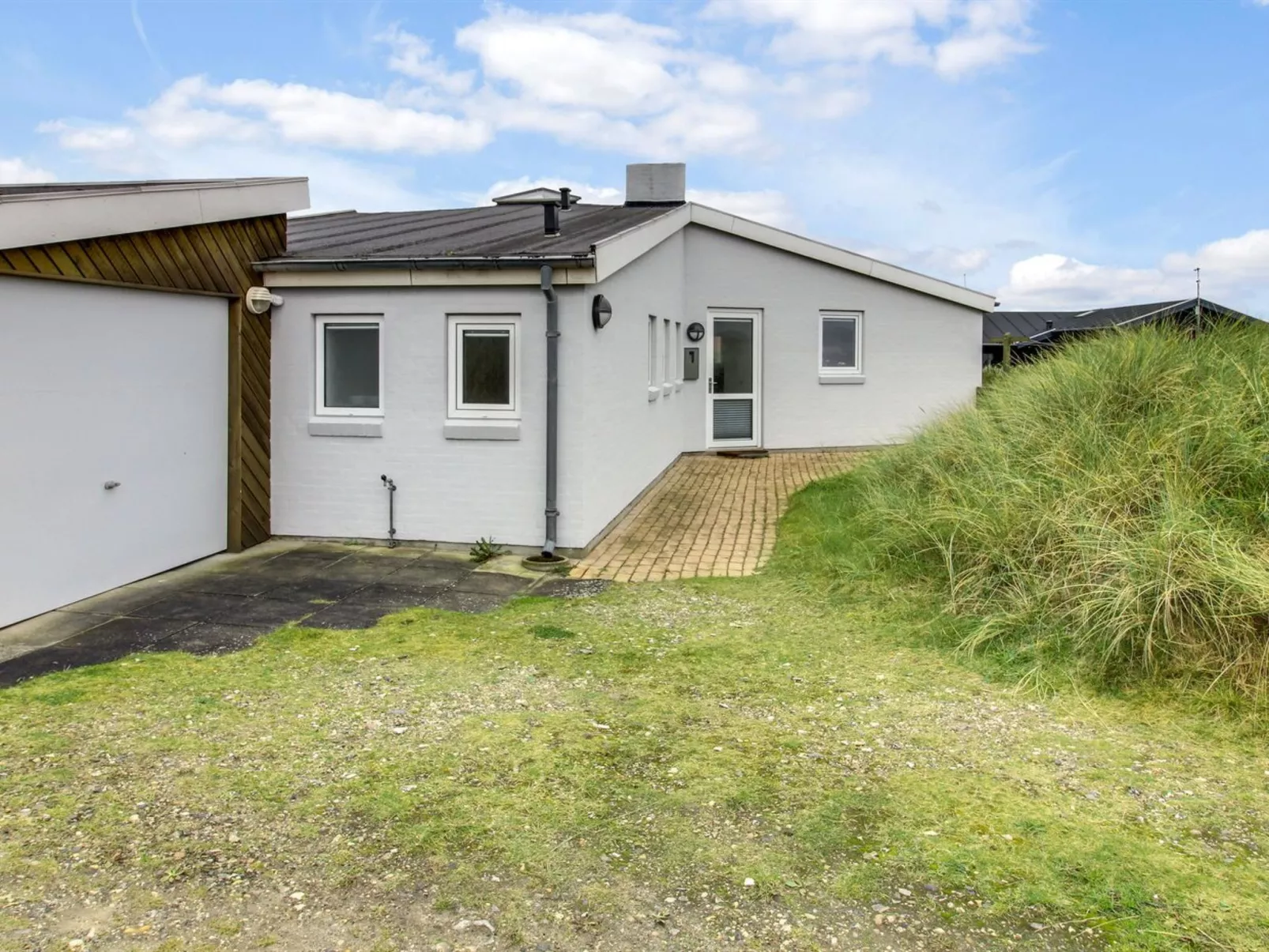 "Dennik" - 100m from the sea-Binnen