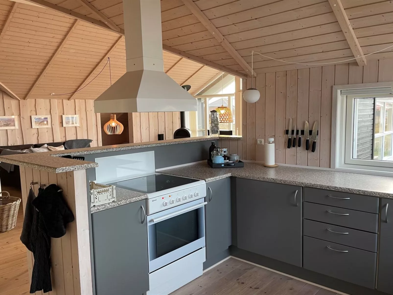 "Sochyeta" - 150m from the sea-Binnen