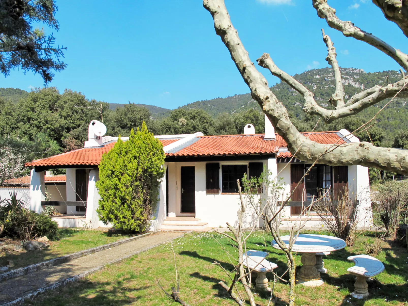 Le Hameau des Launes-Buiten