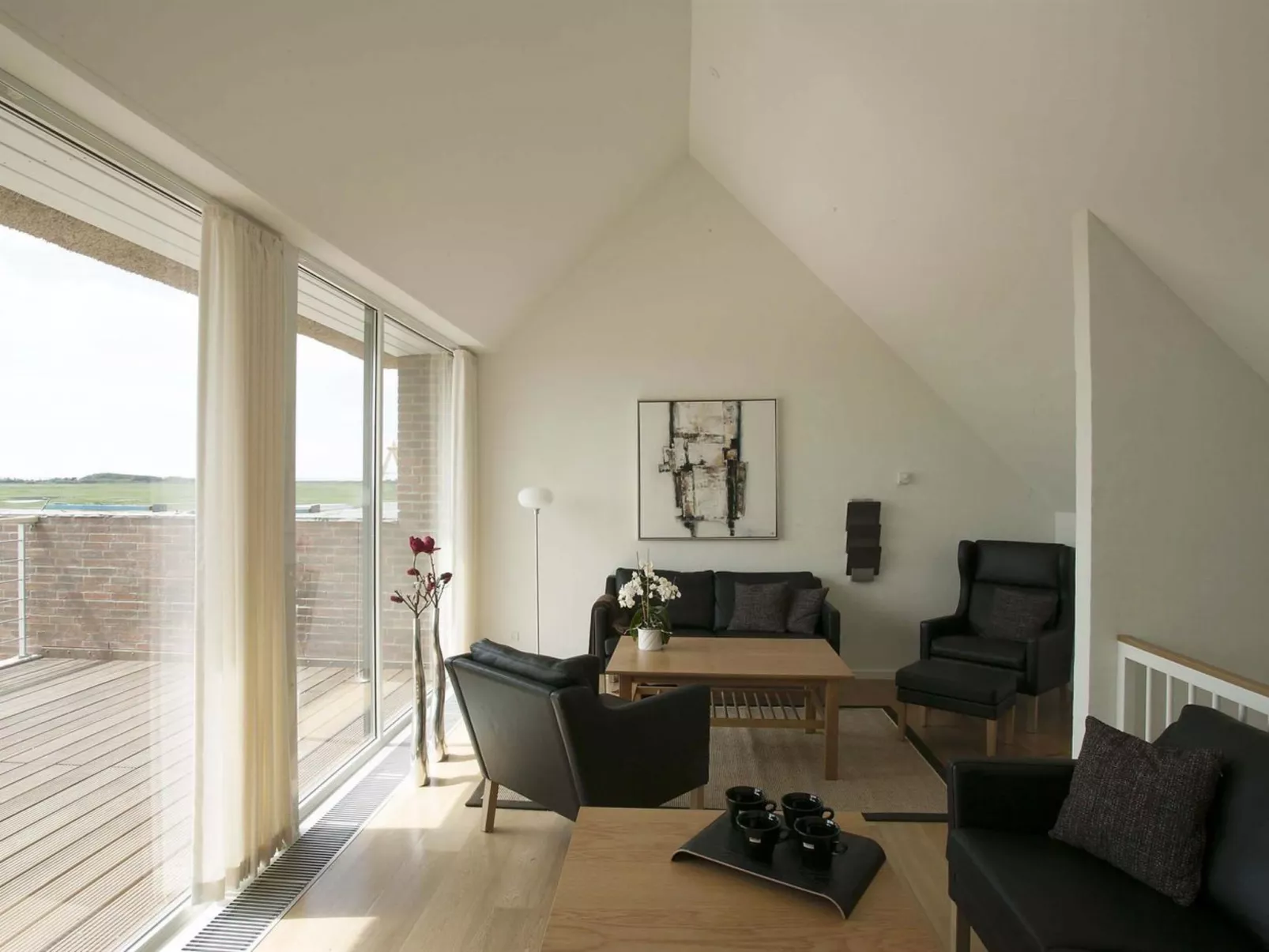 "Aapeli" - 2km from the sea-Binnen