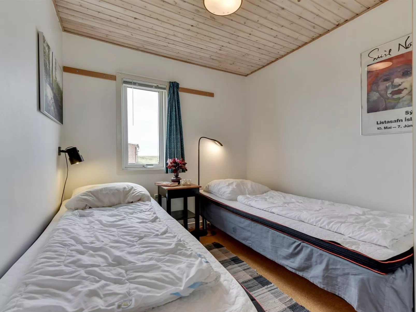 "Blomma" - 350m from the sea-Binnen