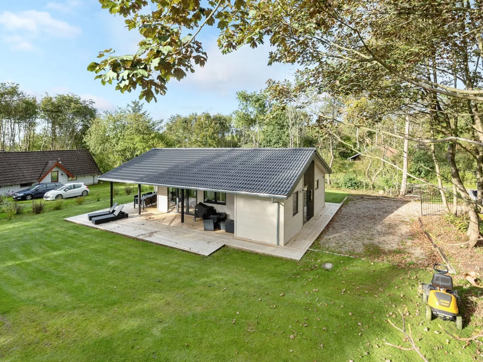 "Henrikka" - 15km from the sea in Western Jutland-Buiten