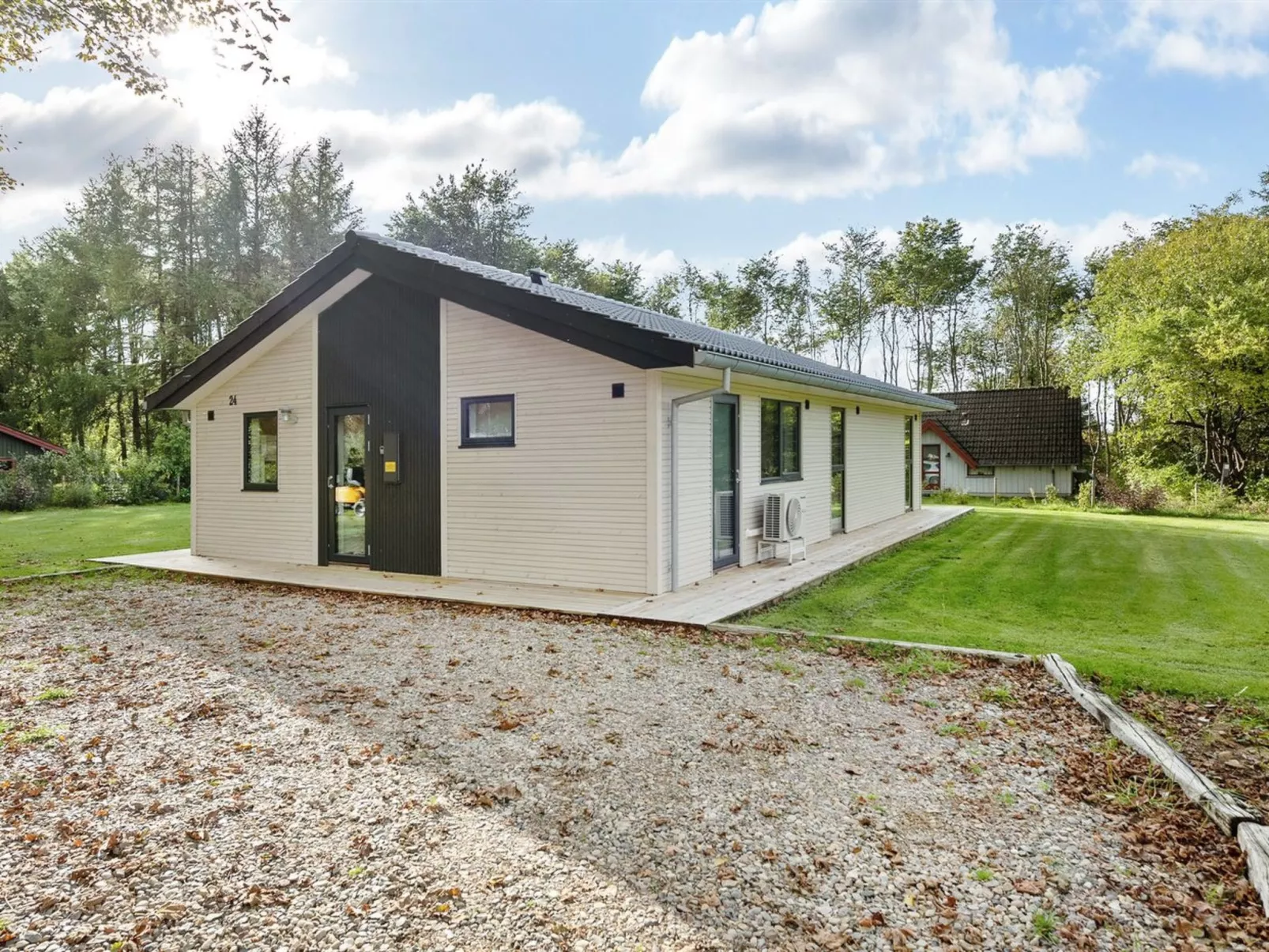 "Henrikka" - 15km from the sea in Western Jutland-Buiten