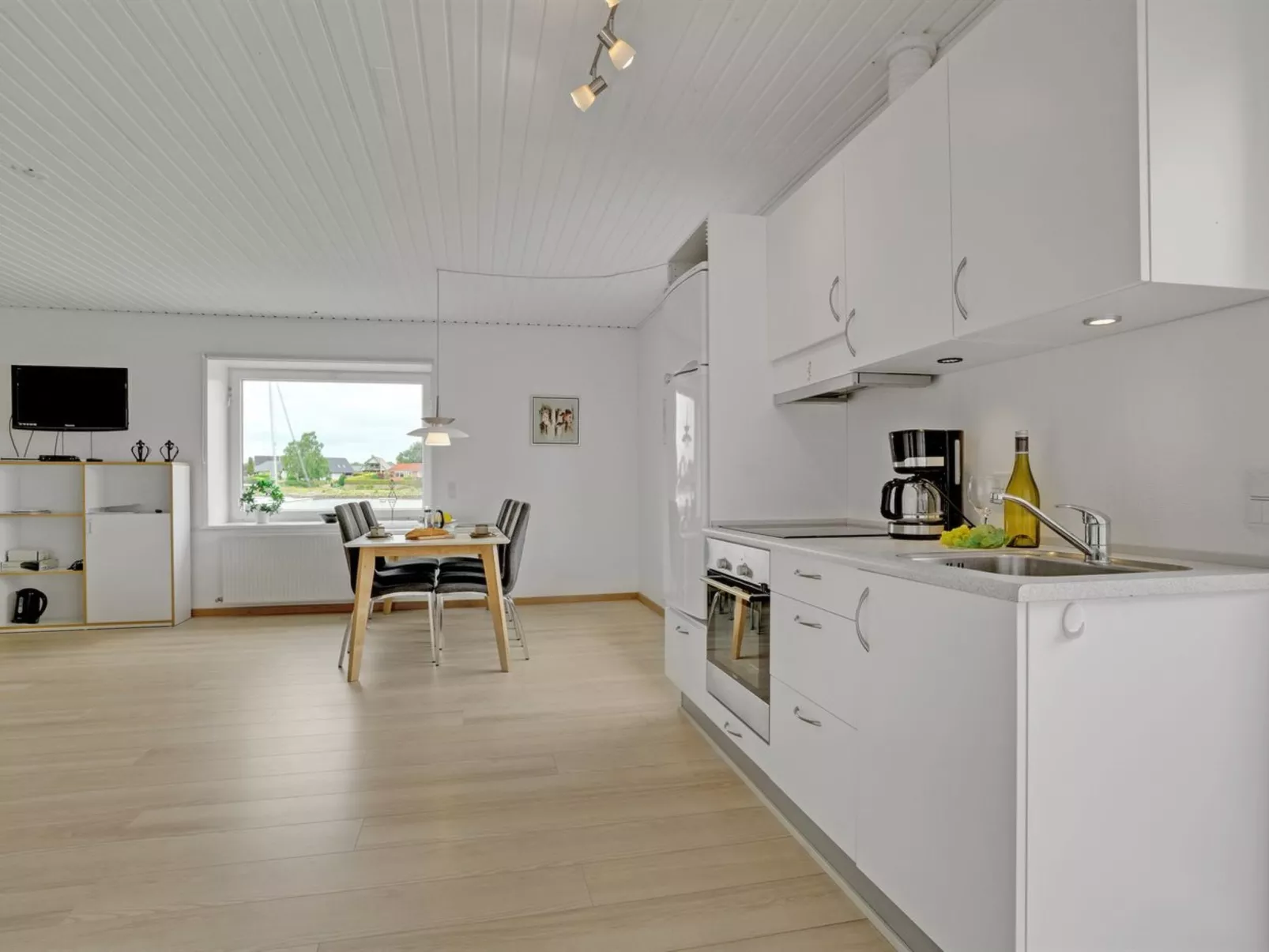 "Biornulf" - 5m from the sea in SE Jutland-Binnen