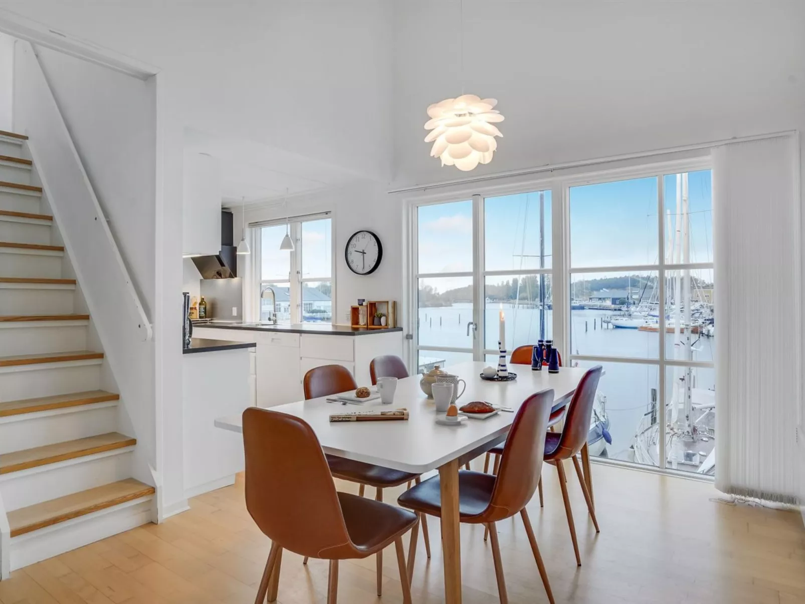 "Tyyne" - 5m from the sea-Binnen