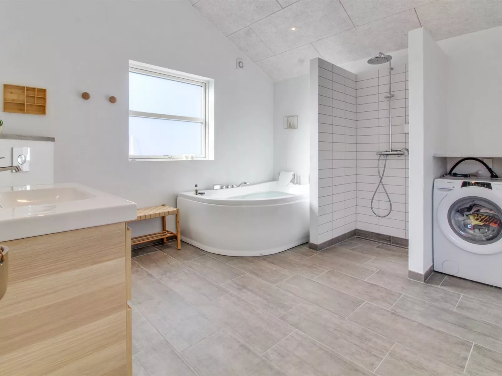 "Minke" - 2.2km from the sea-Binnen
