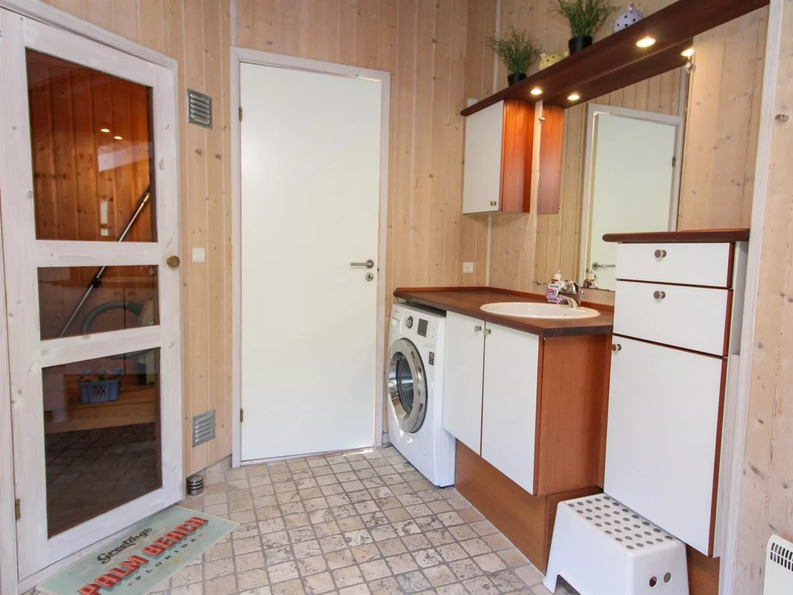 "Paulette" - 450m from the sea-Binnen
