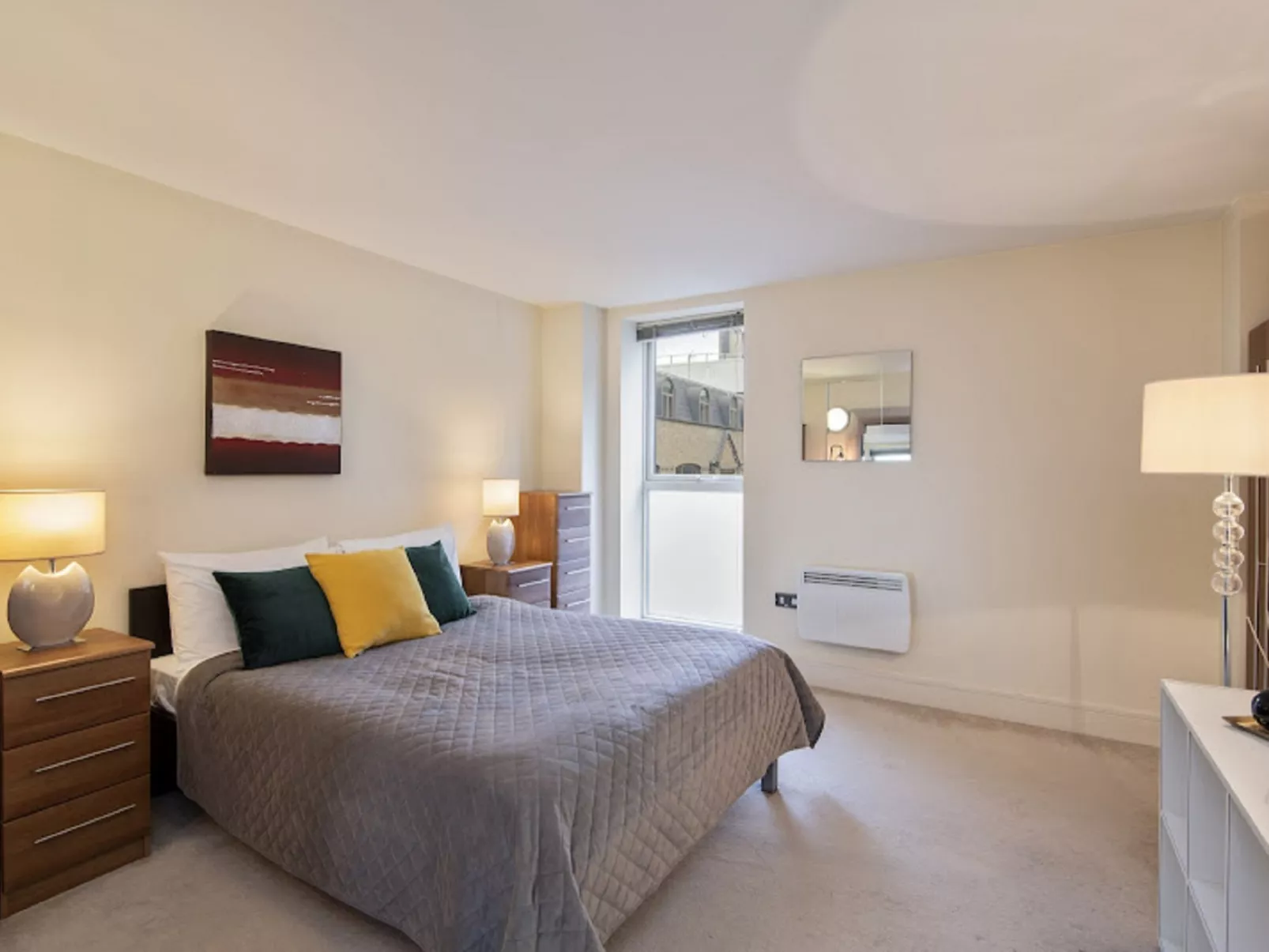 Great Suffolk Street, Waterloo-Binnen
