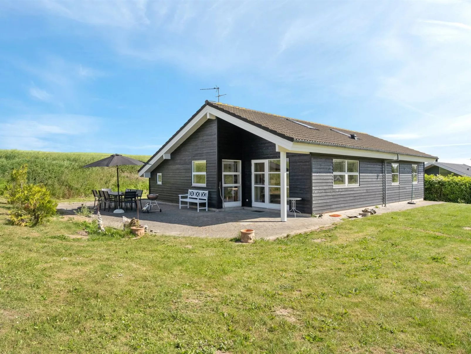 "Bitha" - 400m from the sea-Buiten