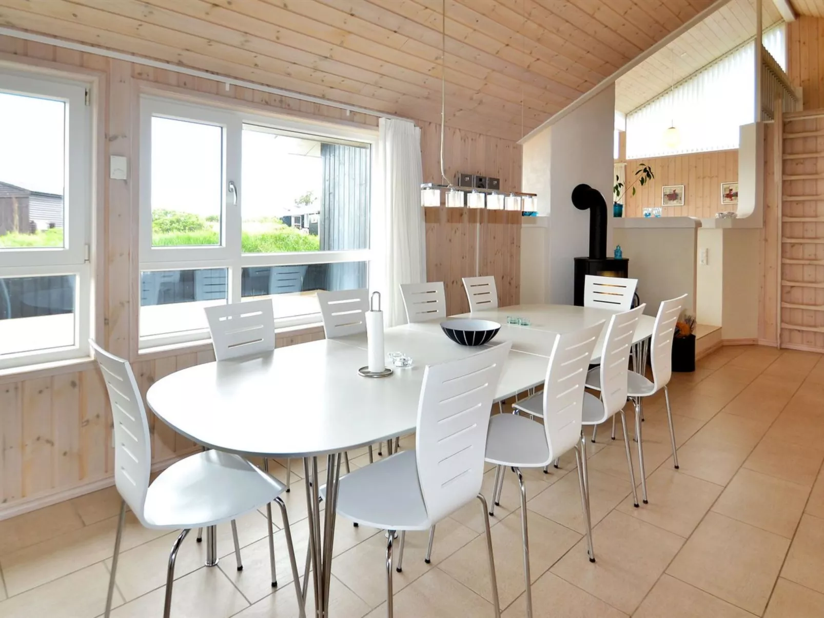 "Huno" - 400m from the sea-Binnen