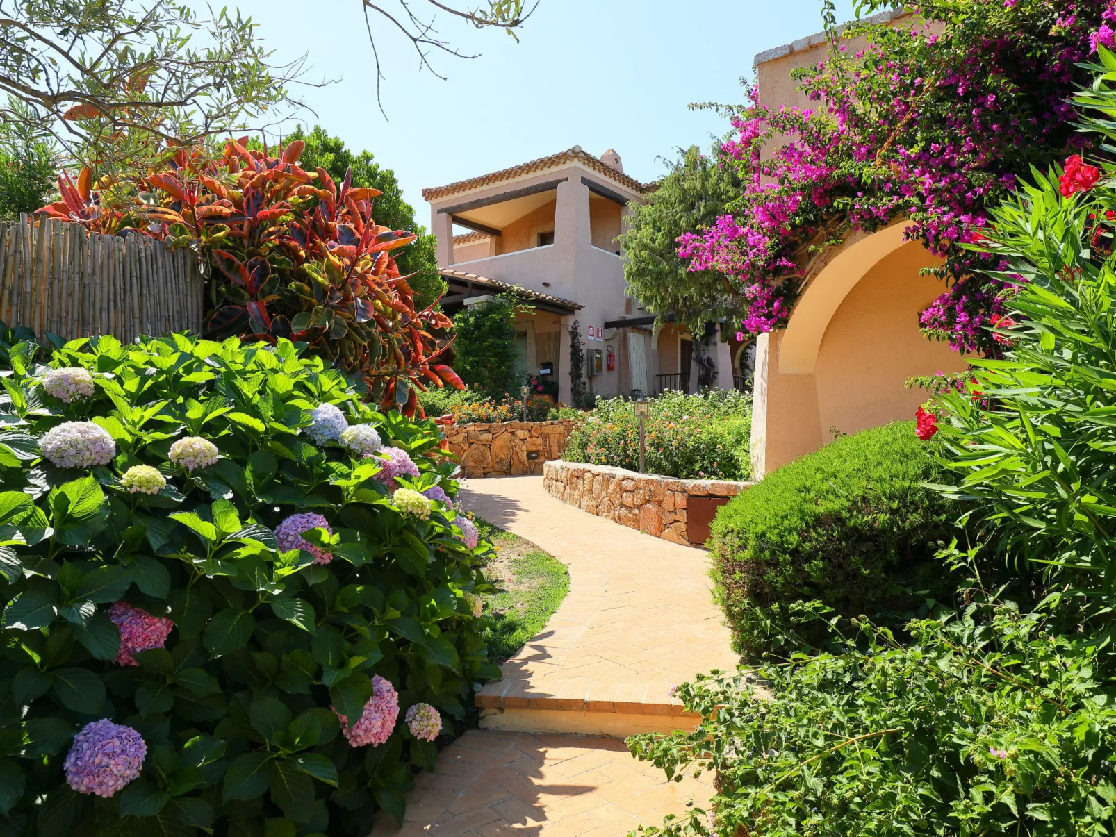 Bougainville 5 - Vista Village-Buiten