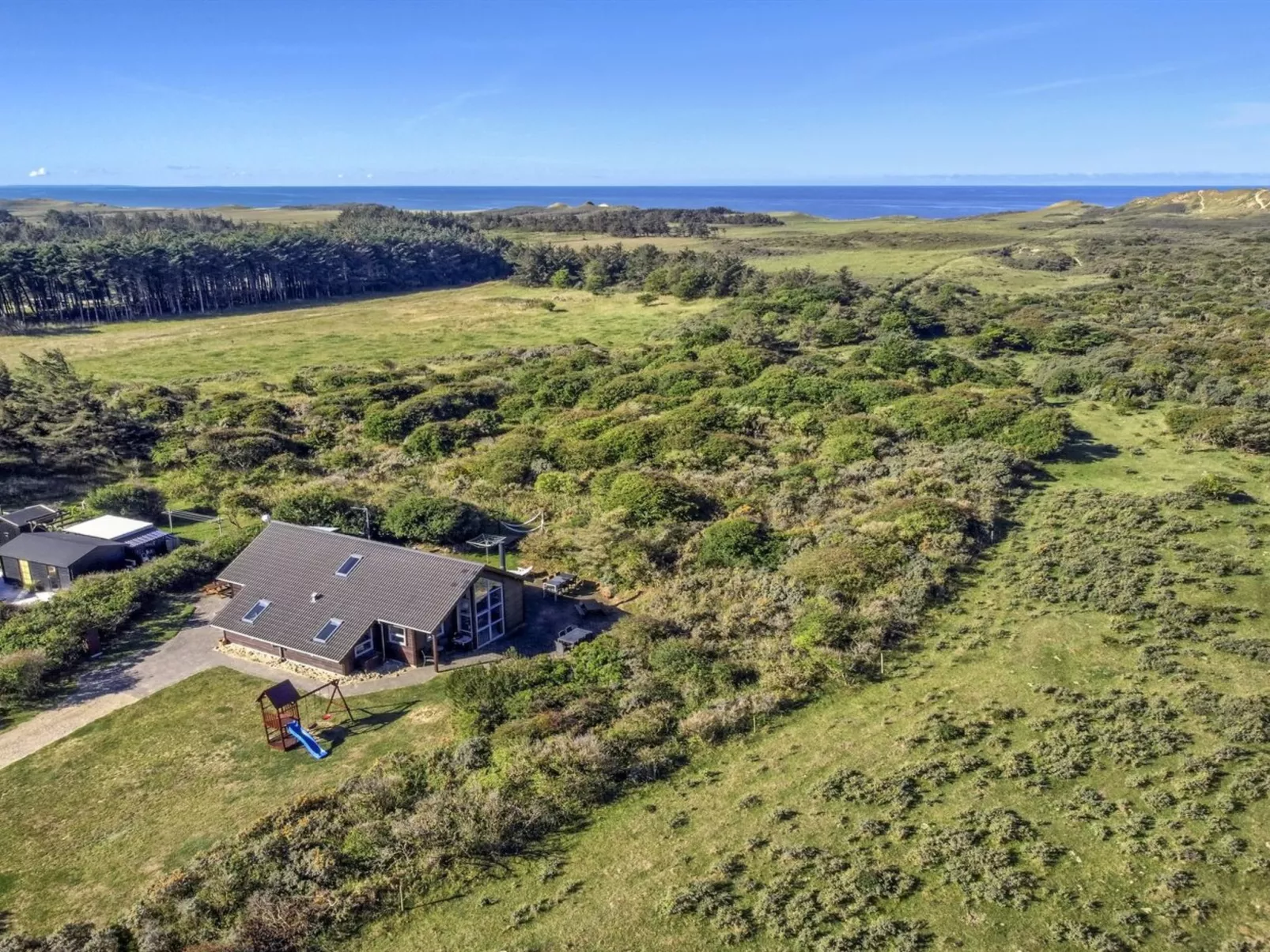 "Lothen" - 500m from the sea-Buiten