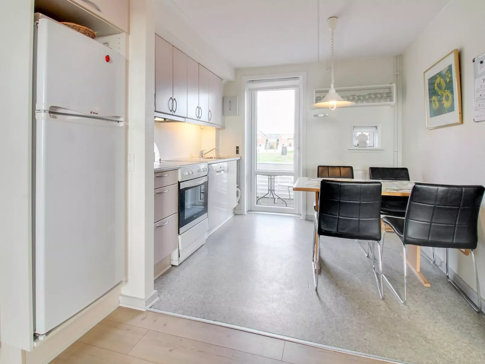 "Arabella" - 2.3km from the sea-Binnen