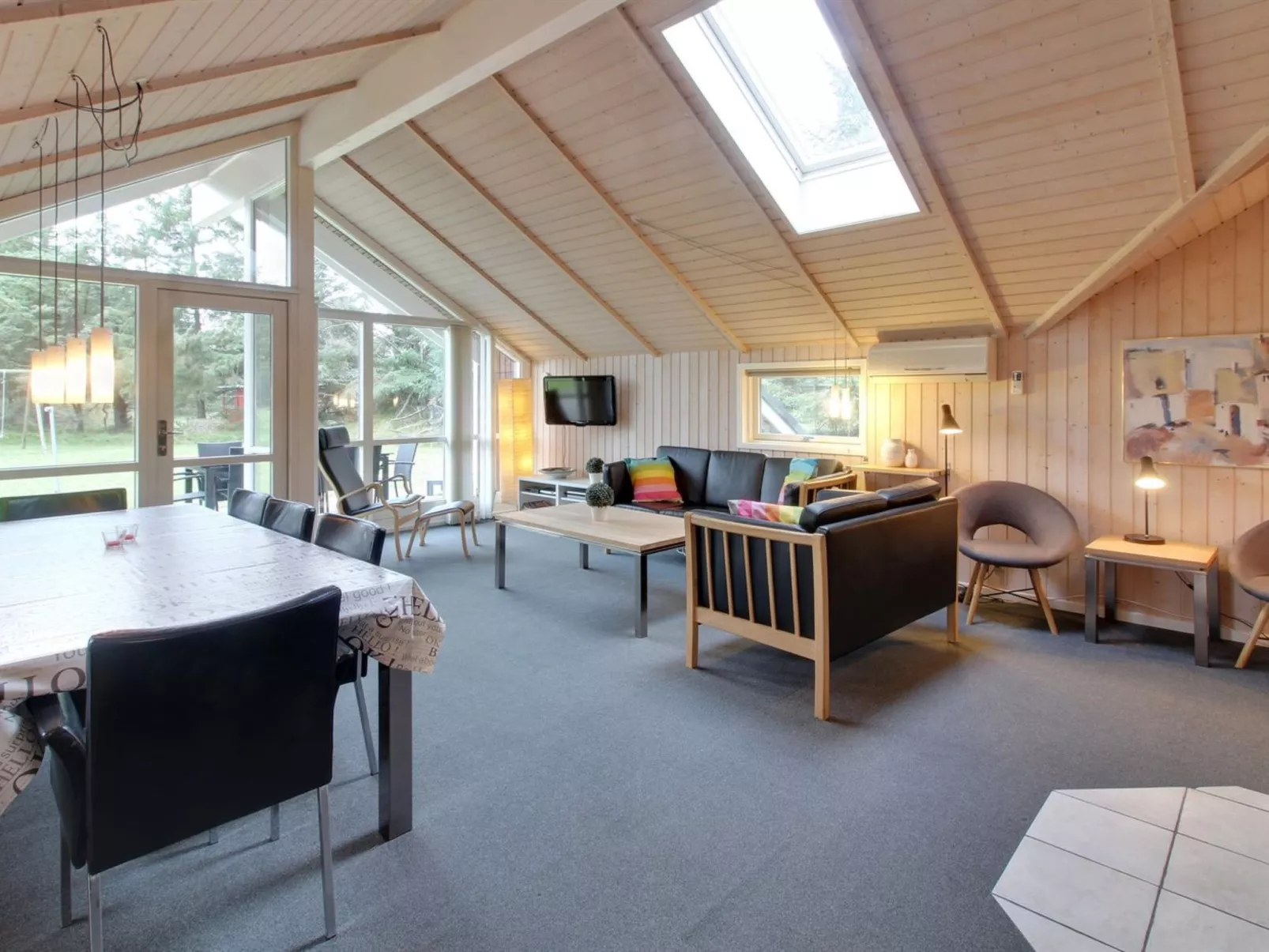 "Anisette" - 1km from the sea-Buiten