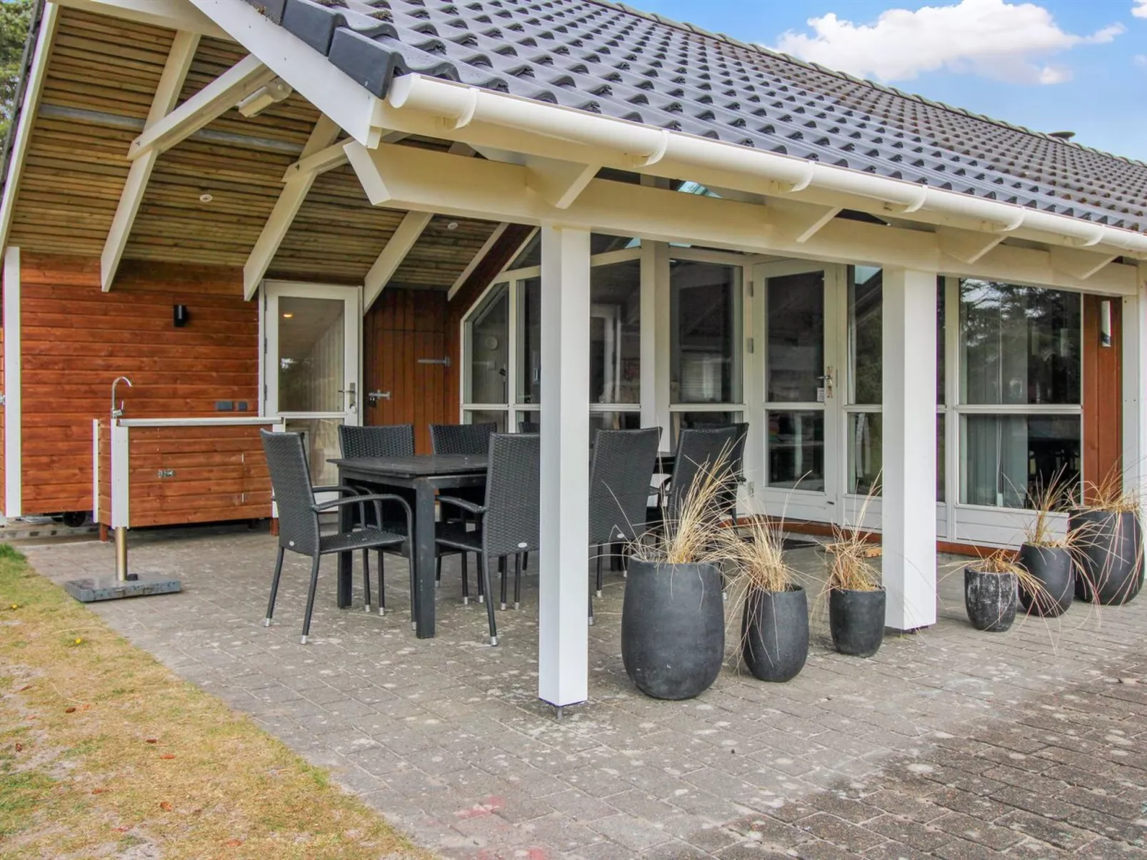 "Anisette" - 1km from the sea-Buiten